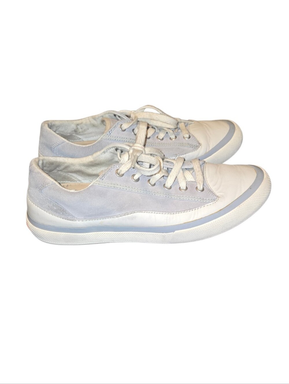 Women’s Light Blue Canvas Lace-Up Sneakers